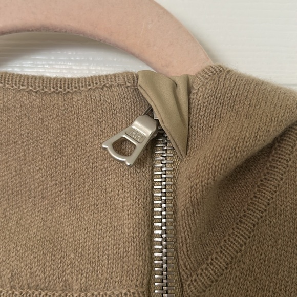 Nike Tan Zip-Front Hooded Sweatshirt - Picture 4 of 9